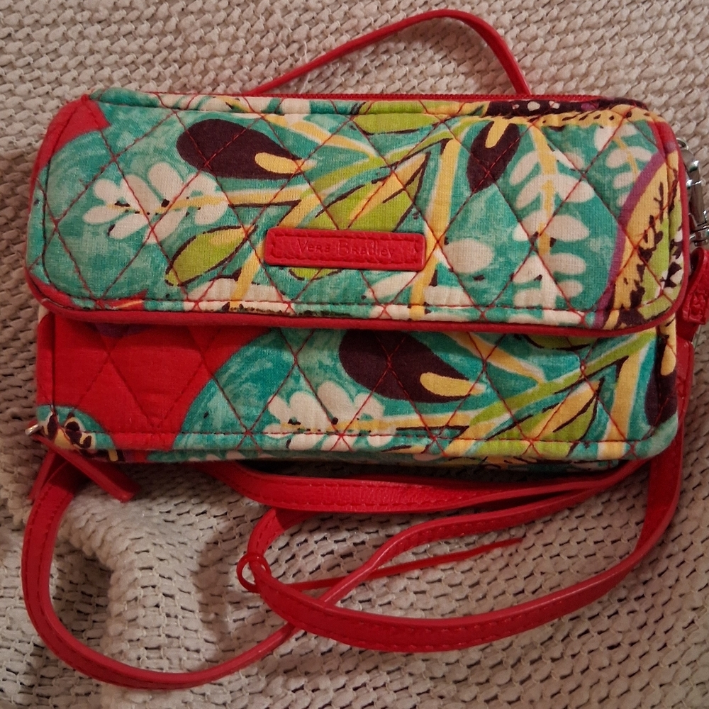 Vera Bradley Rumba All In One Crossbody Wristlet With Adjustable Strap